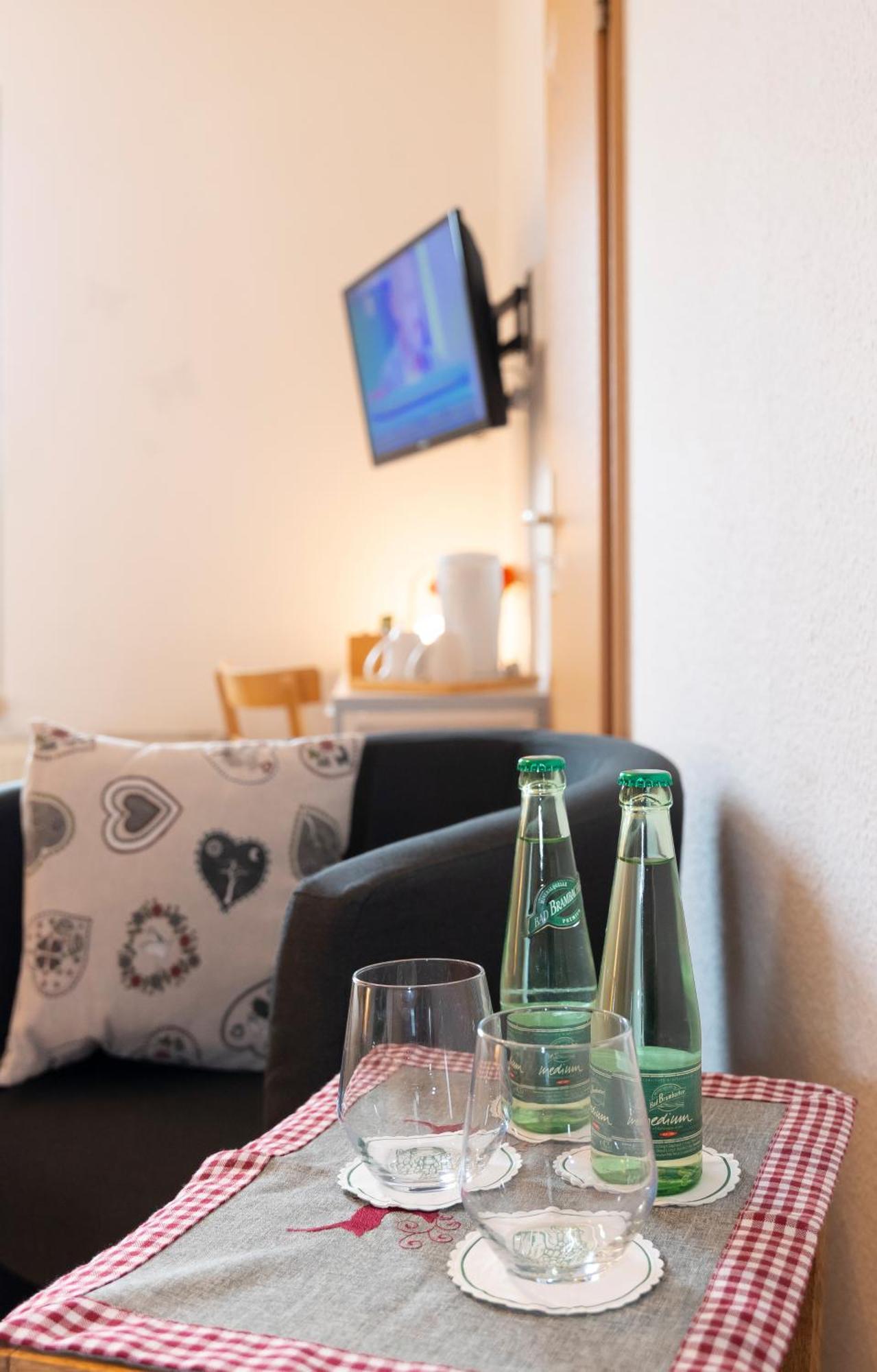 Pension Zum Schotten Zella-Mehlis Buitenkant foto