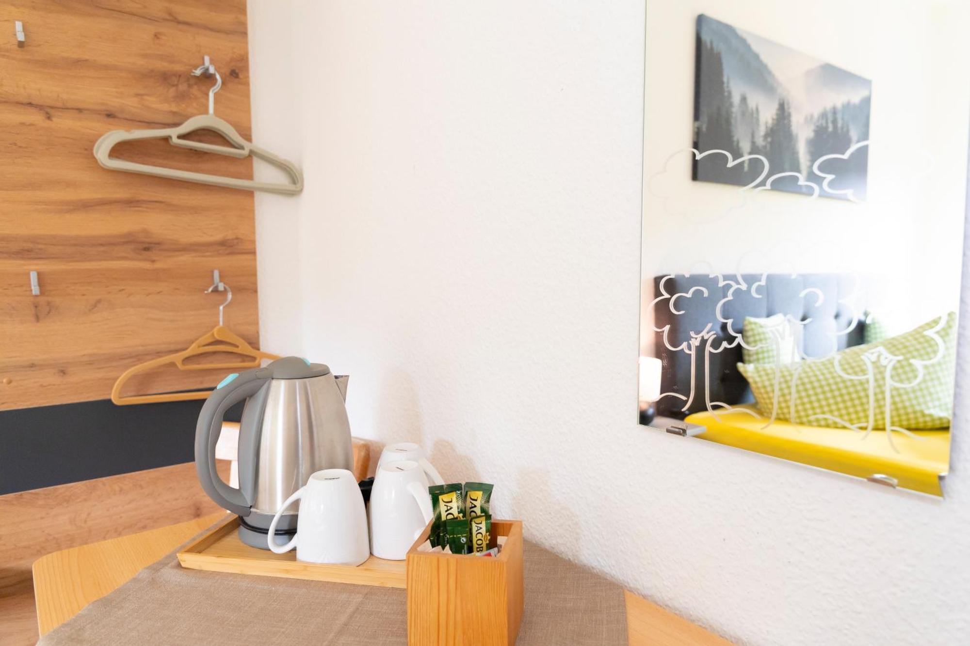 Pension Zum Schotten Zella-Mehlis Buitenkant foto